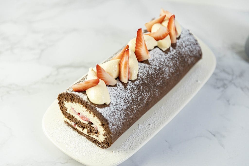 Strawberry Chocolate Swiss Roll - Driscolls
