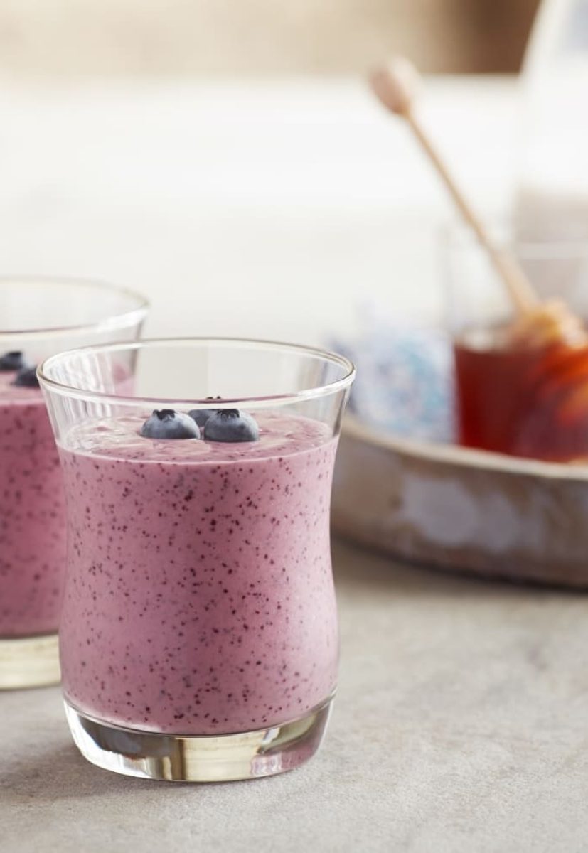 Blueberry Flaxseed Smoothie