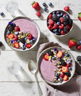 Mixed Berry Smoothie Bowl