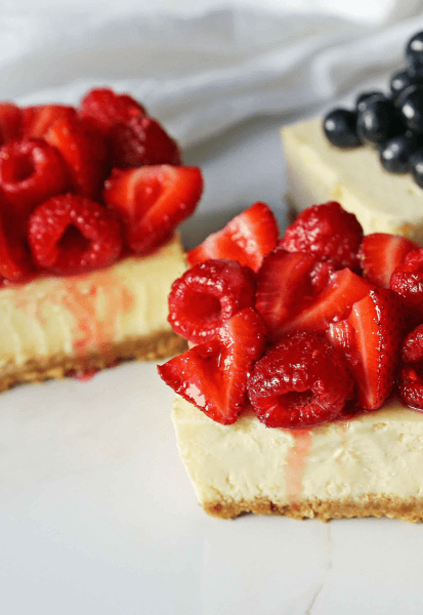 Berry Cheesecake Slice