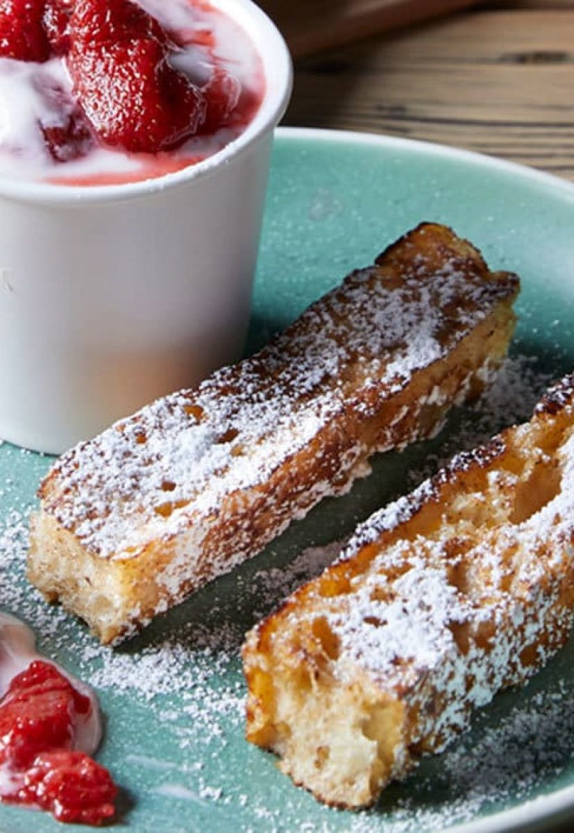 French Toast with Strawberry Yoghurt