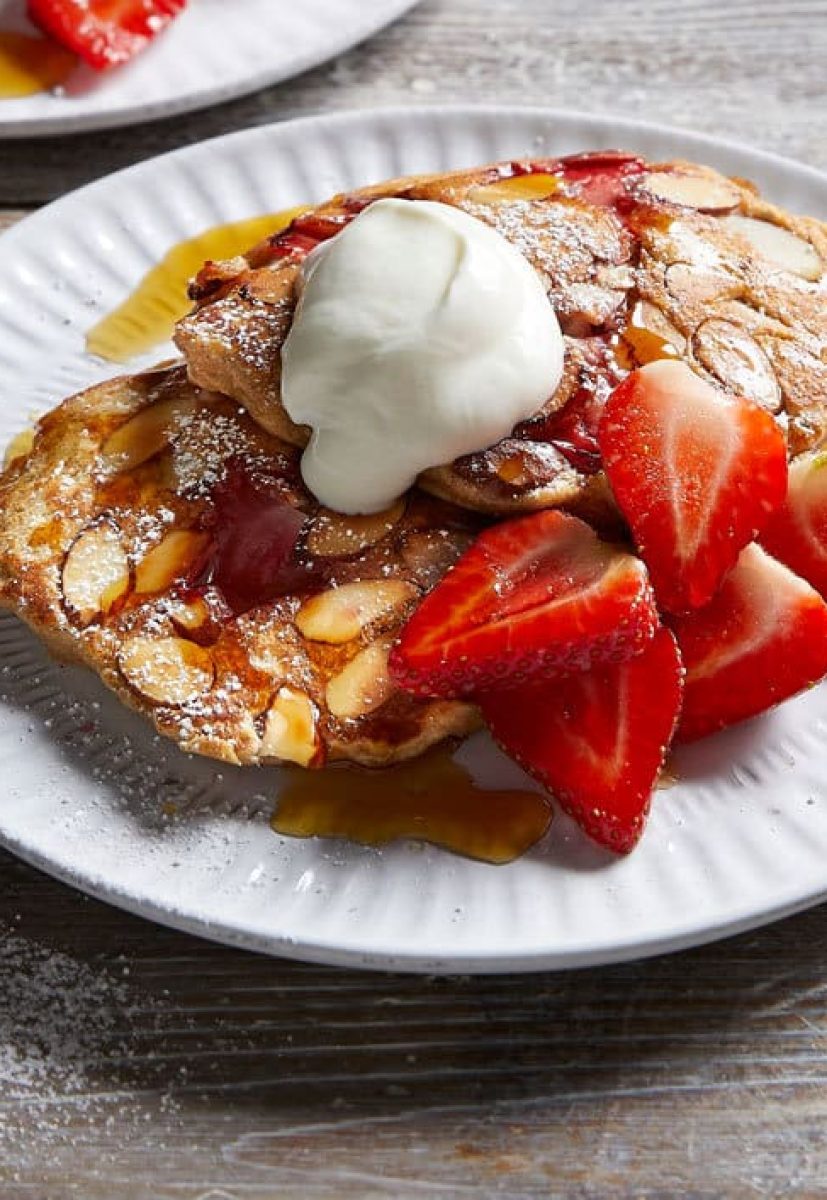 Strawberry Oat Pancakes