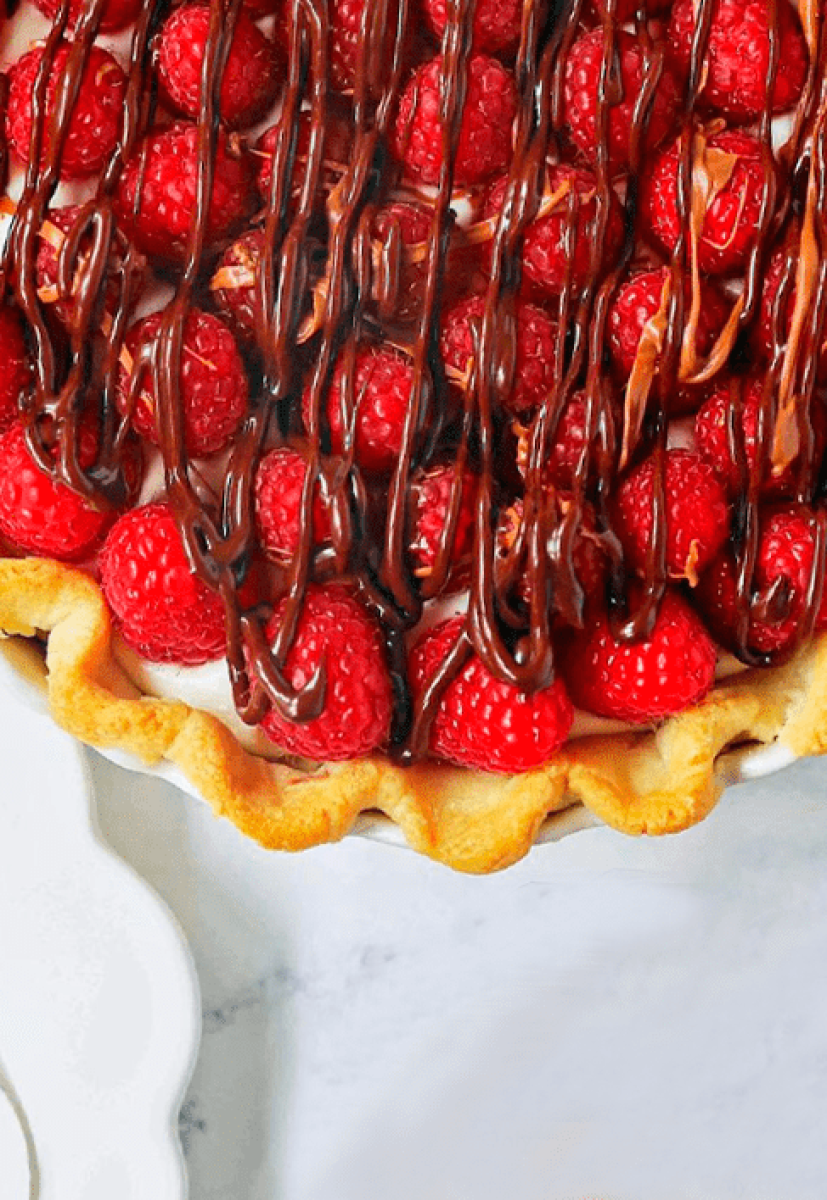 Raspberry Almond Cheesecake Pie
