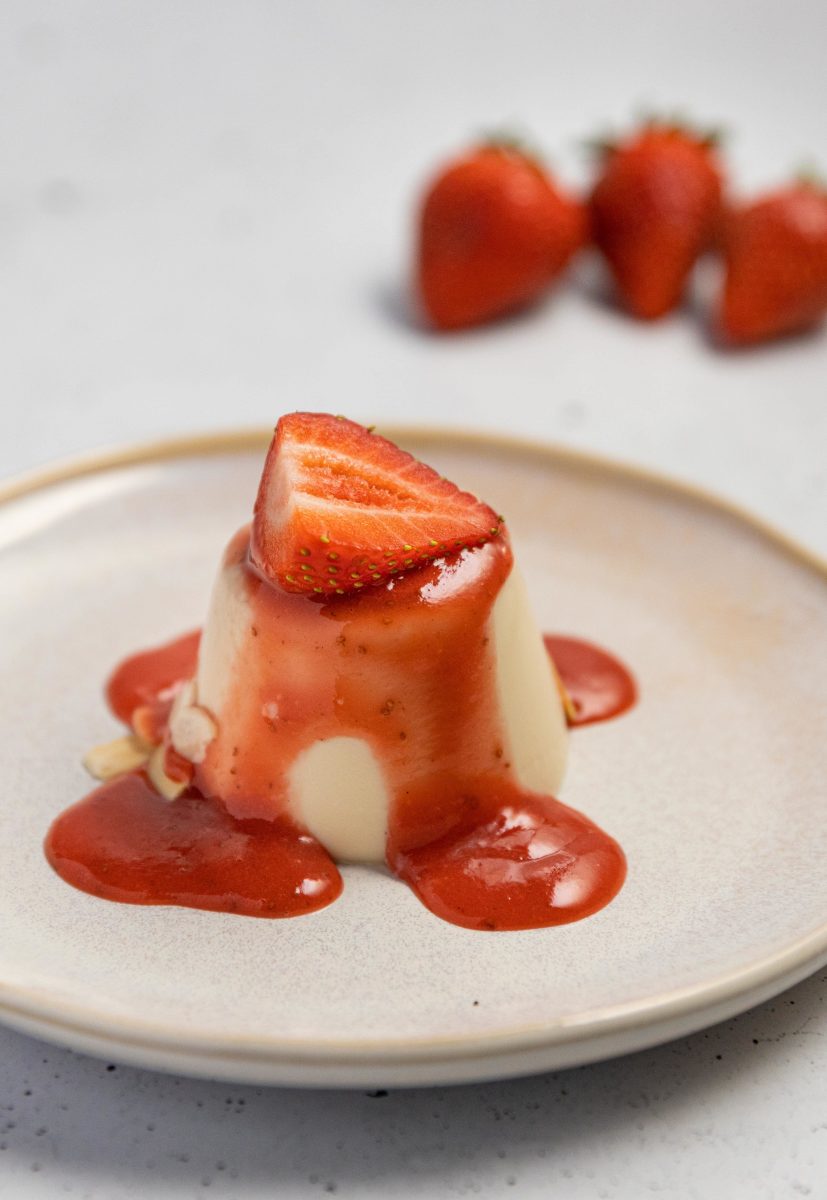 Almond Panna Cotta with Strawberry Sauce